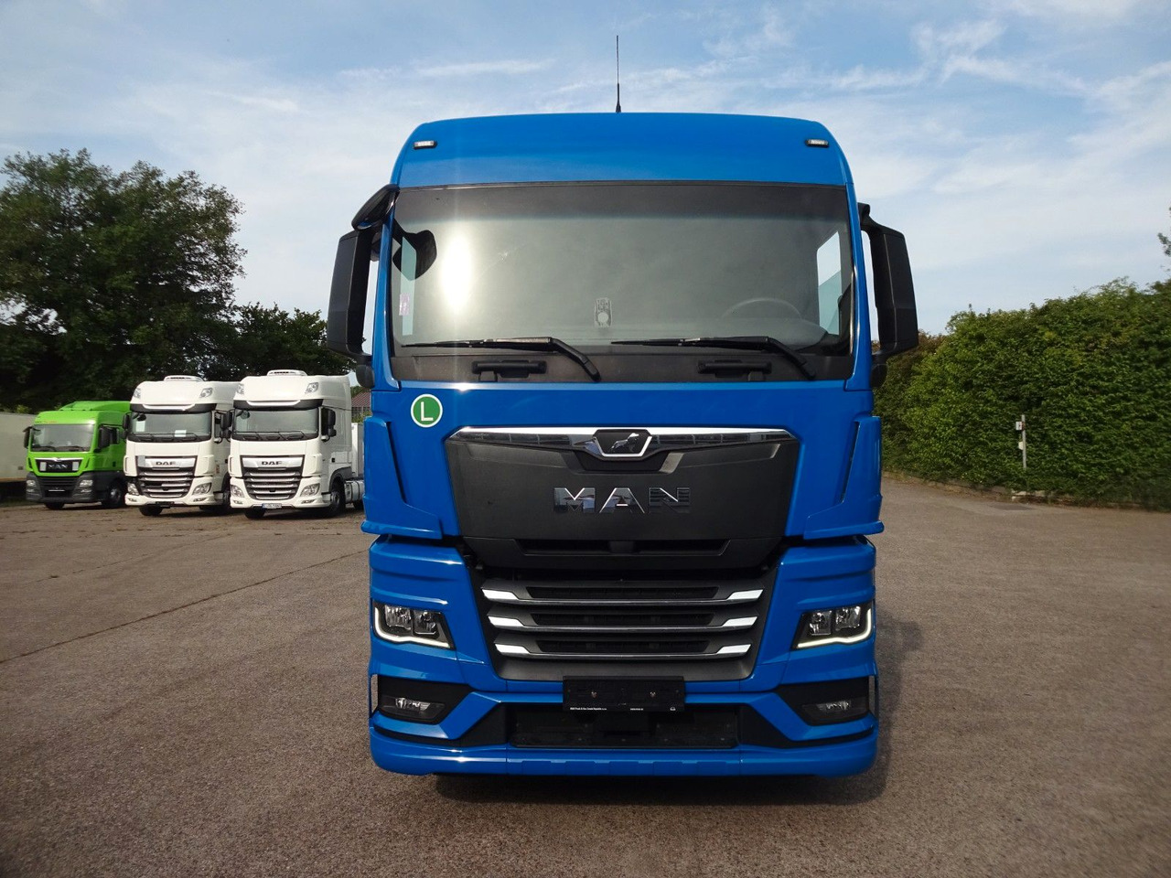 MAN TGX 18.470, XLX, ACC, 2 x Tank - Cabeza tractora: foto 2 MAN TGX 18.470, XLX, ACC, 2 x Tank - Cabeza tractora: foto 2