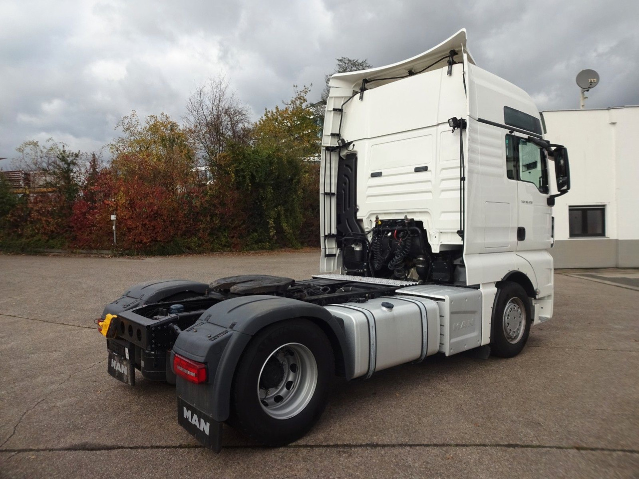 MAN TGX 18.470, XXL, Retarder, ACC, 2 x Tank - Cabeza tractora: foto 5 MAN TGX 18.470, XXL, Retarder, ACC, 2 x Tank - Cabeza tractora: foto 5