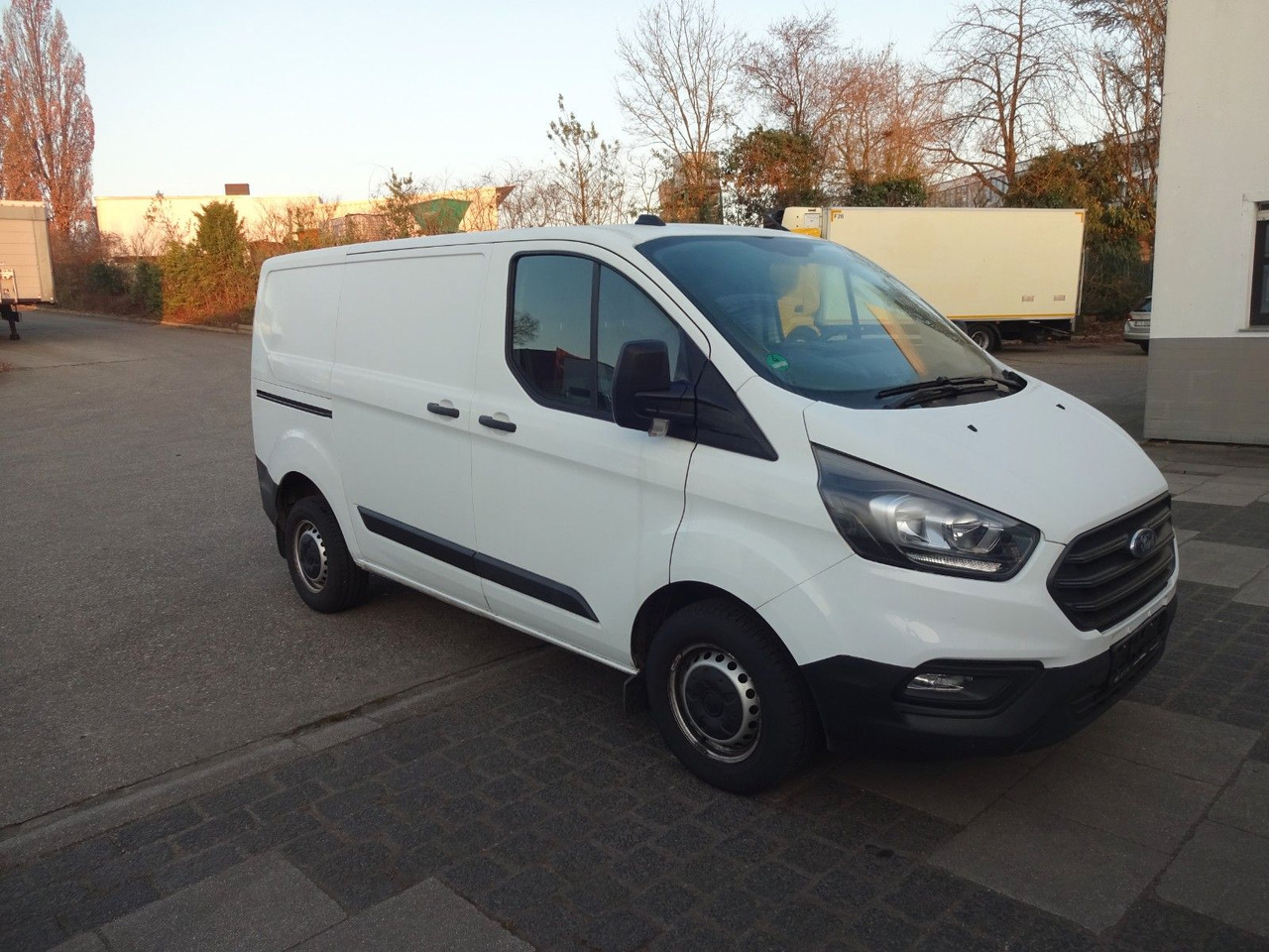 Ford Transit Custom Kasten 280 L1H1, PDC - Furgón: foto 3 Ford Transit Custom Kasten 280 L1H1, PDC - Furgón: foto 3