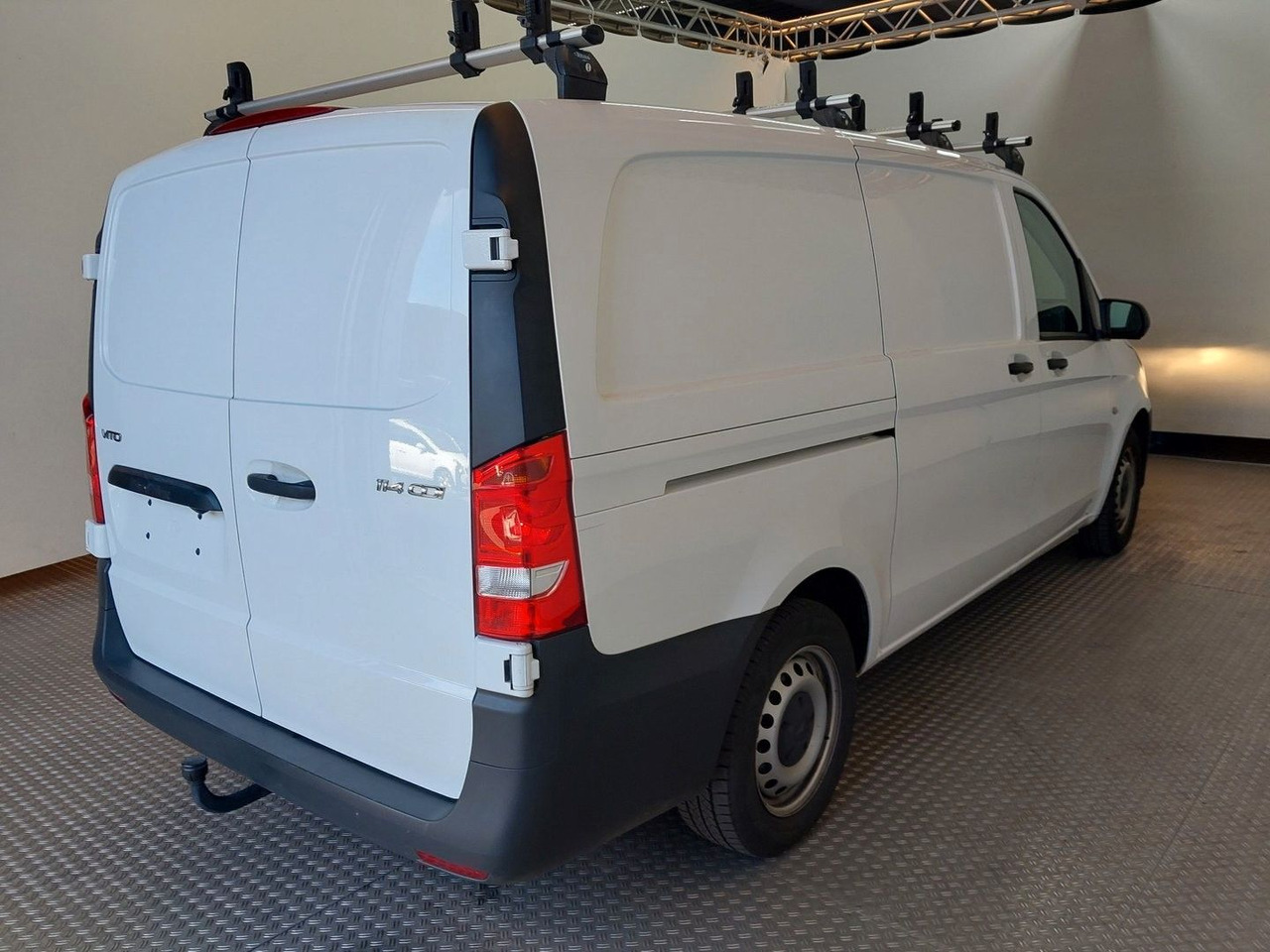Mercedes-Benz Vito Kasten 114 CDI lang,Klima,AHK,Regale,Kamera - Furgoneta pequeña: foto 3 Mercedes-Benz Vito Kasten 114 CDI lang,Klima,AHK,Regale,Kamera - Furgoneta pequeña: foto 3