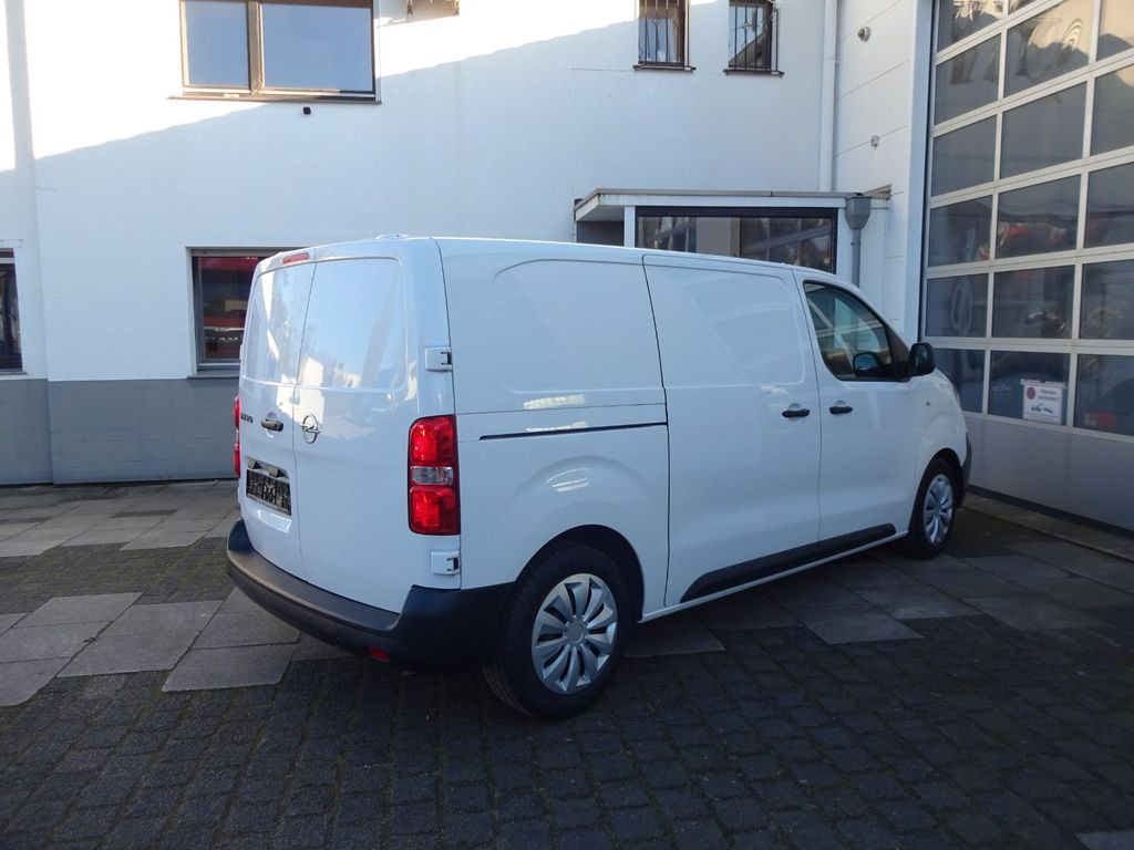 Opel Vivaro Kasten L1H1, Klima, PDC, 50 pcs. - Furgoneta pequeña: foto 5 Opel Vivaro Kasten L1H1, Klima, PDC, 50 pcs. - Furgoneta pequeña: foto 5