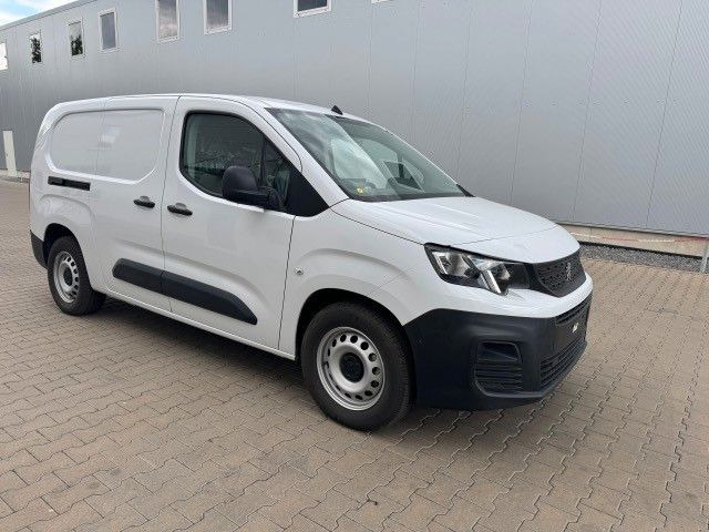 Peugeot Partner Premium Elektro, L3H1, 100 kW, Kamera - Furgoneta pequeña, Furgoneta eléctrica: foto 1 Peugeot Partner Premium Elektro, L3H1, 100 kW, Kamera - Furgoneta pequeña, Furgoneta eléctrica: foto 1