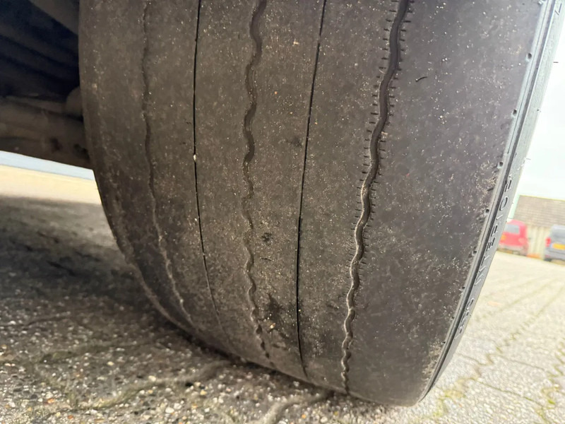 Cabeza tractora DAF CF 400 Space Cab LED RVS Gereedschapskist NL Truck: foto 16