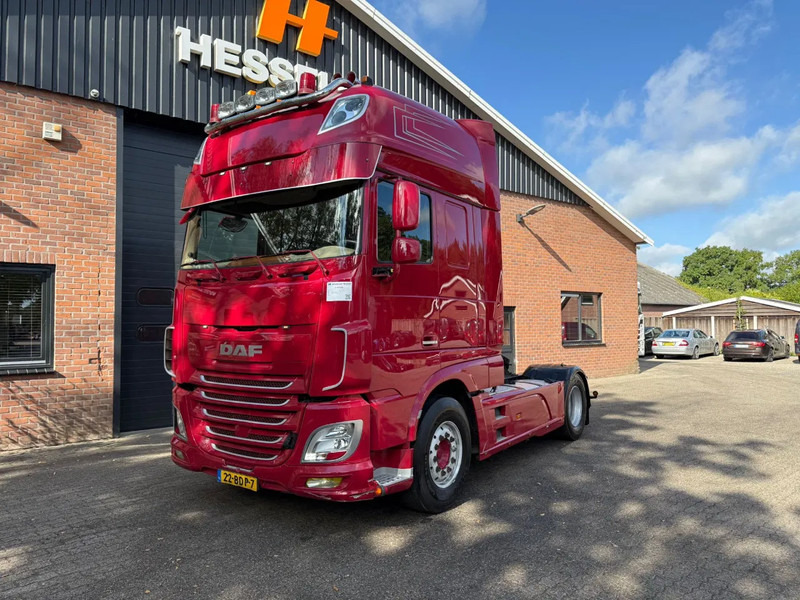 DAF XF 460 SSC Super Space Manual Hydraulic Special interior - Cabeza tractora: foto 1 DAF XF 460 SSC Super Space Manual Hydraulic Special interior - Cabeza tractora: foto 1