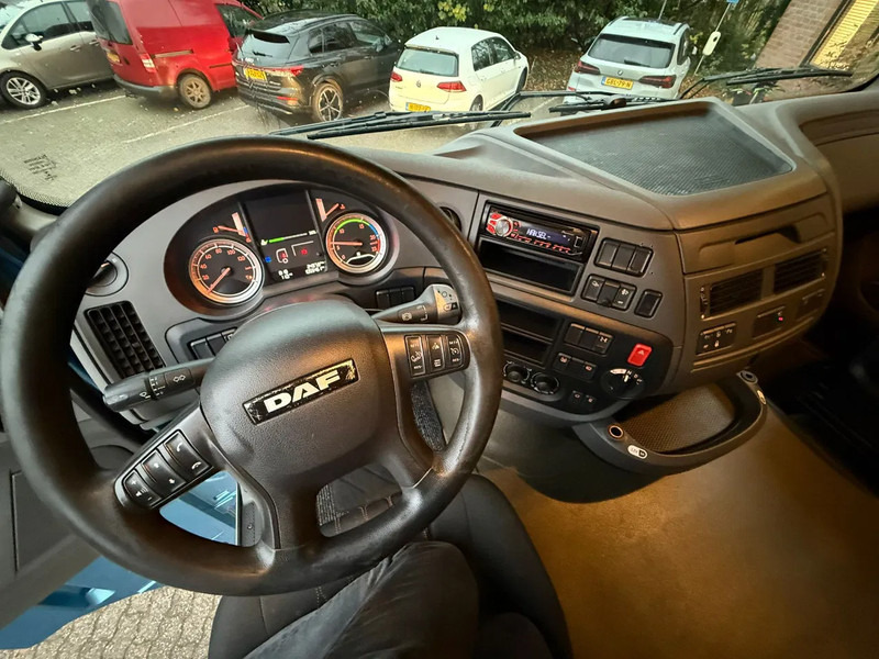 Cabeza tractora DAF XF 460 Space Cab Spoilers NL Truck APK 23-02-2026: foto 7