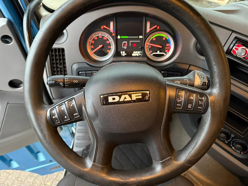 Cabeza tractora DAF XF 460 Space Cab Spoilers NL Truck APK 23-02-2026: foto 19