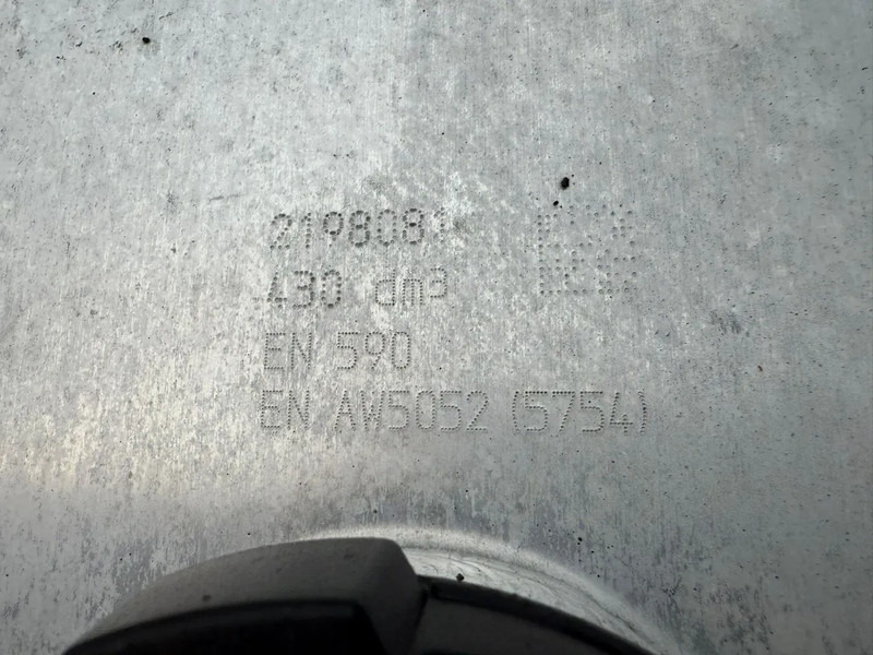 Cabeza tractora DAF XF 480 SSC Super Space 2x tank LED Spoilers/sideskirts 348.190KM NL Truck: foto 16 Cabeza tractora DAF XF 480 SSC Super Space 2x tank LED Spoilers/sideskirts 348.190KM NL Truck: foto 16