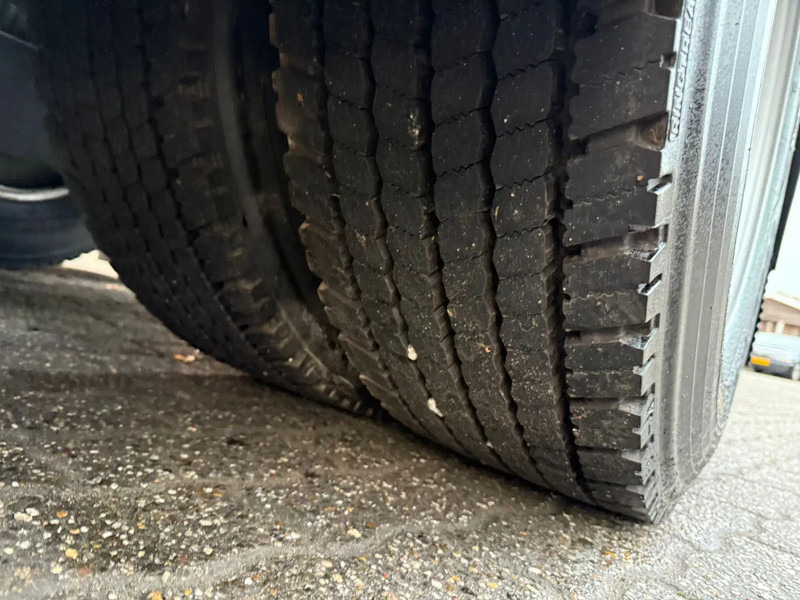 Cabeza tractora DAF XF 480 SSC Super Space 2x tank LED Spoilers/sideskirts 348.190KM NL Truck: foto 13 Cabeza tractora DAF XF 480 SSC Super Space 2x tank LED Spoilers/sideskirts 348.190KM NL Truck: foto 13