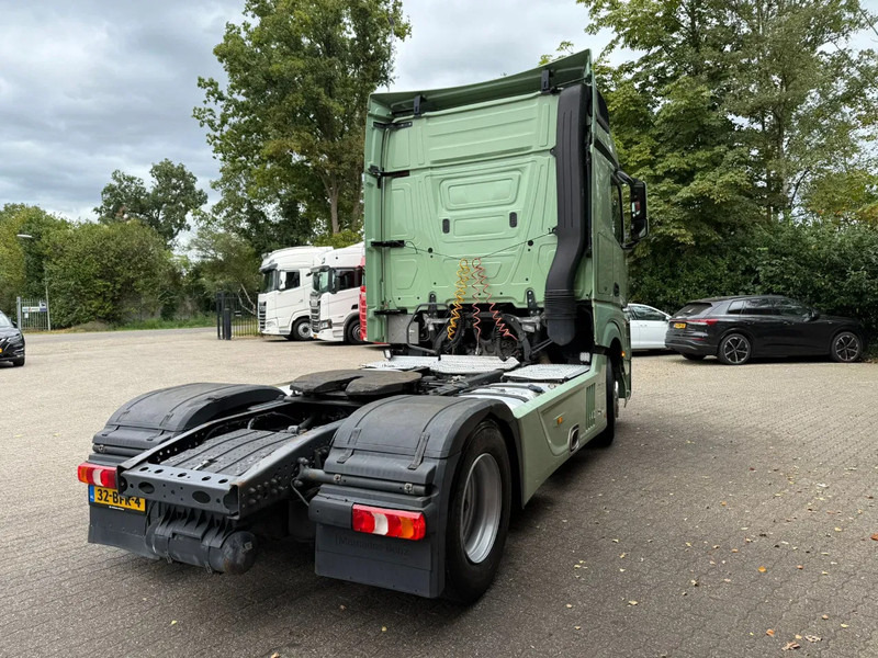 Cabeza tractora Mercedes-Benz Actros 1842 4X2 Streamspace Side skirts 2x tank NL Truck: foto 6