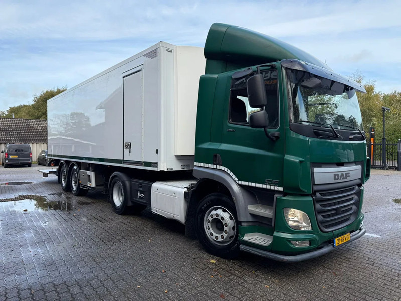DAF CF 290 +HTF Koeloplegger TRS PTO koelmotor Dhollandia 3000KG NL466.995KM - Camión isotérmico: foto 2 DAF CF 290 +HTF Koeloplegger TRS PTO koelmotor Dhollandia 3000KG NL466.995KM - Camión isotérmico: foto 2
