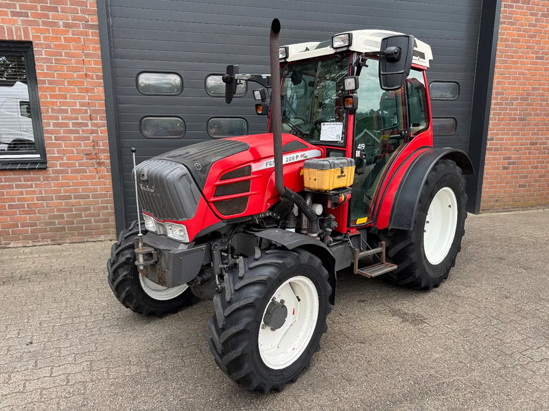 Fendt 209 P VARIO TMS - Tractor: foto 1 Fendt 209 P VARIO TMS - Tractor: foto 1
