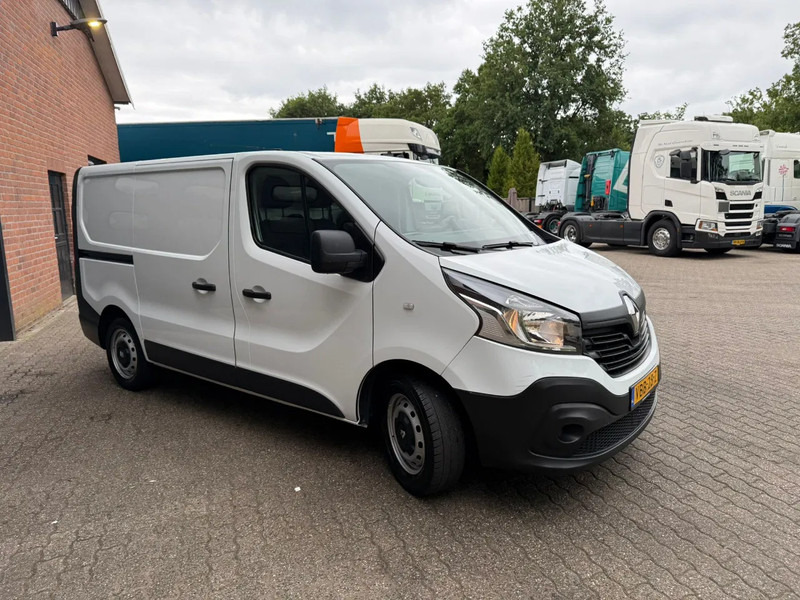 Renault Trafic 1.6 dCi T27 L1H1 Comfort Airco/Klima Trekhaak EURO 6 - Furgoneta pequeña: foto 3 Renault Trafic 1.6 dCi T27 L1H1 Comfort Airco/Klima Trekhaak EURO 6 - Furgoneta pequeña: foto 3