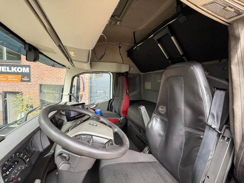Volvo FH 6X2 VDL 25T Haakarm Standairco 9T Vooras Stuuras NL Truck - Camión multibasculante: foto 4 Volvo FH 6X2 VDL 25T Haakarm Standairco 9T Vooras Stuuras NL Truck - Camión multibasculante: foto 4