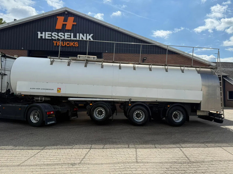 Semirremolque cisterna lako T344-RMO RVS/Edelstahl Melk/Milch/Food/Lebensmittel 2X Stuuras: foto 8 Semirremolque cisterna lako T344-RMO RVS/Edelstahl Melk/Milch/Food/Lebensmittel 2X Stuuras: foto 8