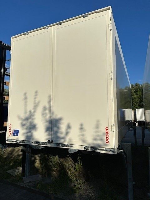 BDF-System, 7.450 mm lang, Durchladesystem mit Überfahrblech, Portal Doppelflügeltür, - Caja cerrada: foto 2 BDF-System, 7.450 mm lang, Durchladesystem mit Überfahrblech, Portal Doppelflügeltür, - Caja cerrada: foto 2