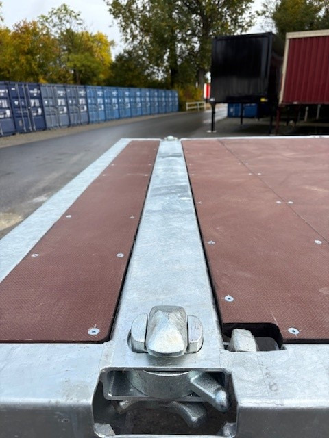 Bowmann BDF-System, 7.450 mm lang, mit TWIST-LOCKS im Rahmen für Transport von 20 Fuß Containern - Carrocería abierta: foto 3 Bowmann BDF-System, 7.450 mm lang, mit TWIST-LOCKS im Rahmen für Transport von 20 Fuß Containern - Carrocería abierta: foto 3
