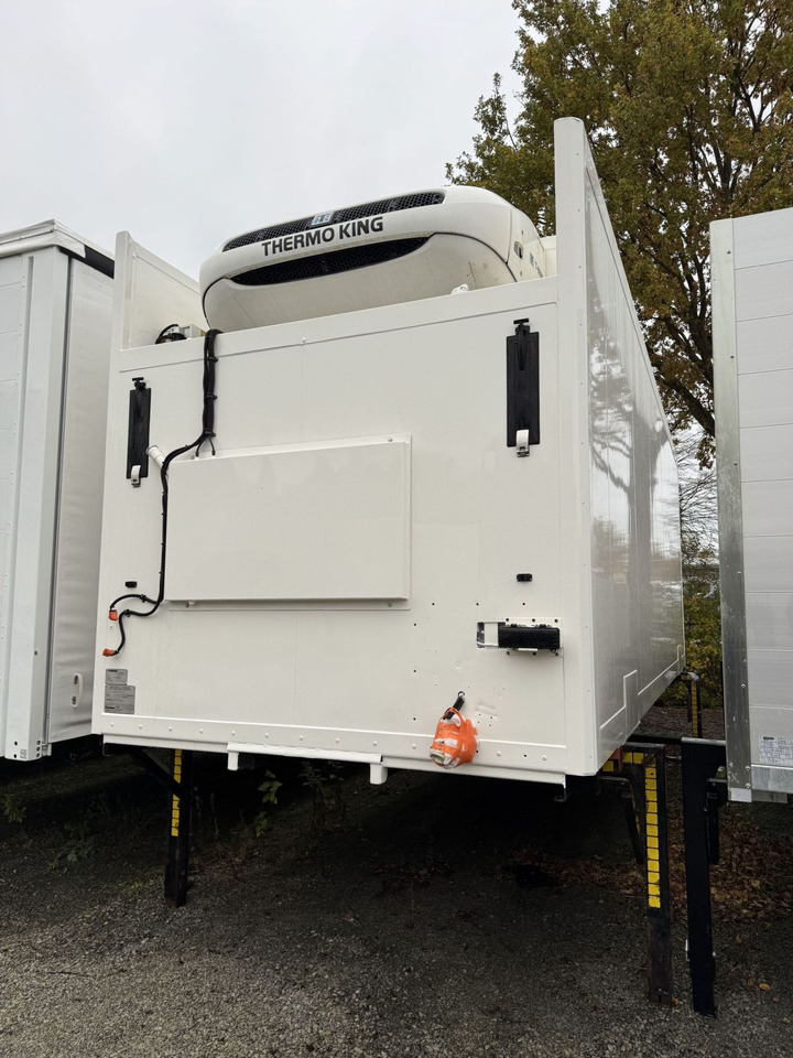 Krone BDF-System 7.45 m, Wartung neu, LACK NEU in weiß - Carrocería-frigorifico: foto 5 Krone BDF-System 7.45 m, Wartung neu, LACK NEU in weiß - Carrocería-frigorifico: foto 5