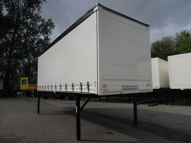 Krone BDF-System, 7.450 mm lang, ** AIRPIPE möglich - kein Wassersack oder Eis auf dem Dach! - Toldo carrocería: foto 1 Krone BDF-System, 7.450 mm lang, ** AIRPIPE möglich - kein Wassersack oder Eis auf dem Dach! - Toldo carrocería: foto 1