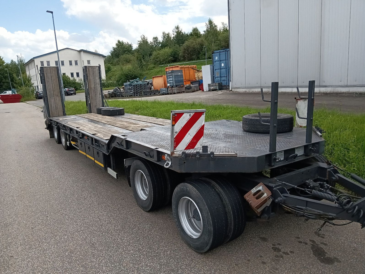 Fliegl 4-Achs Tieflader hydr.Rampe Blatt TopZustand TÜV - Remolque góndola rebajadas: foto 5 Fliegl 4-Achs Tieflader hydr.Rampe Blatt TopZustand TÜV - Remolque góndola rebajadas: foto 5