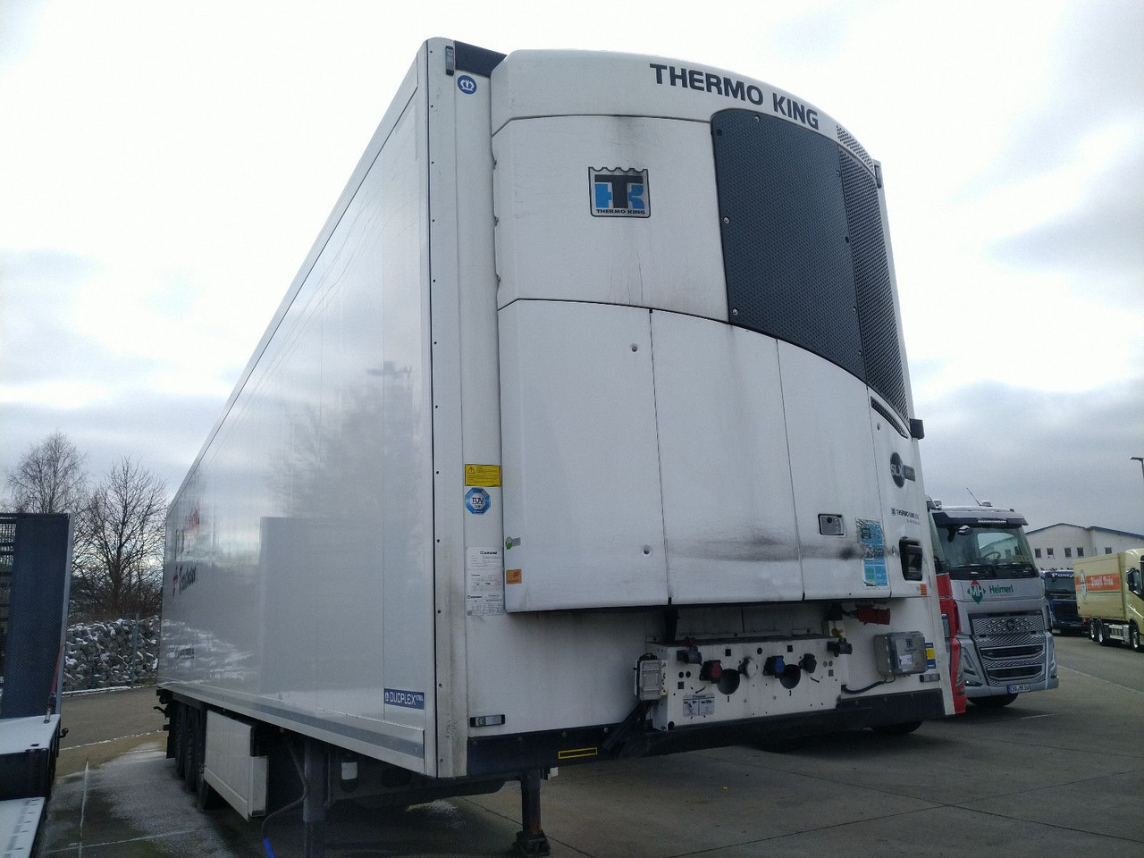 Krone SDR27eL4-MT Blumen BiTemp TK SLXi Double Rolltor - Semirremolque caja cerrada: foto 5 Krone SDR27eL4-MT Blumen BiTemp TK SLXi Double Rolltor - Semirremolque caja cerrada: foto 5