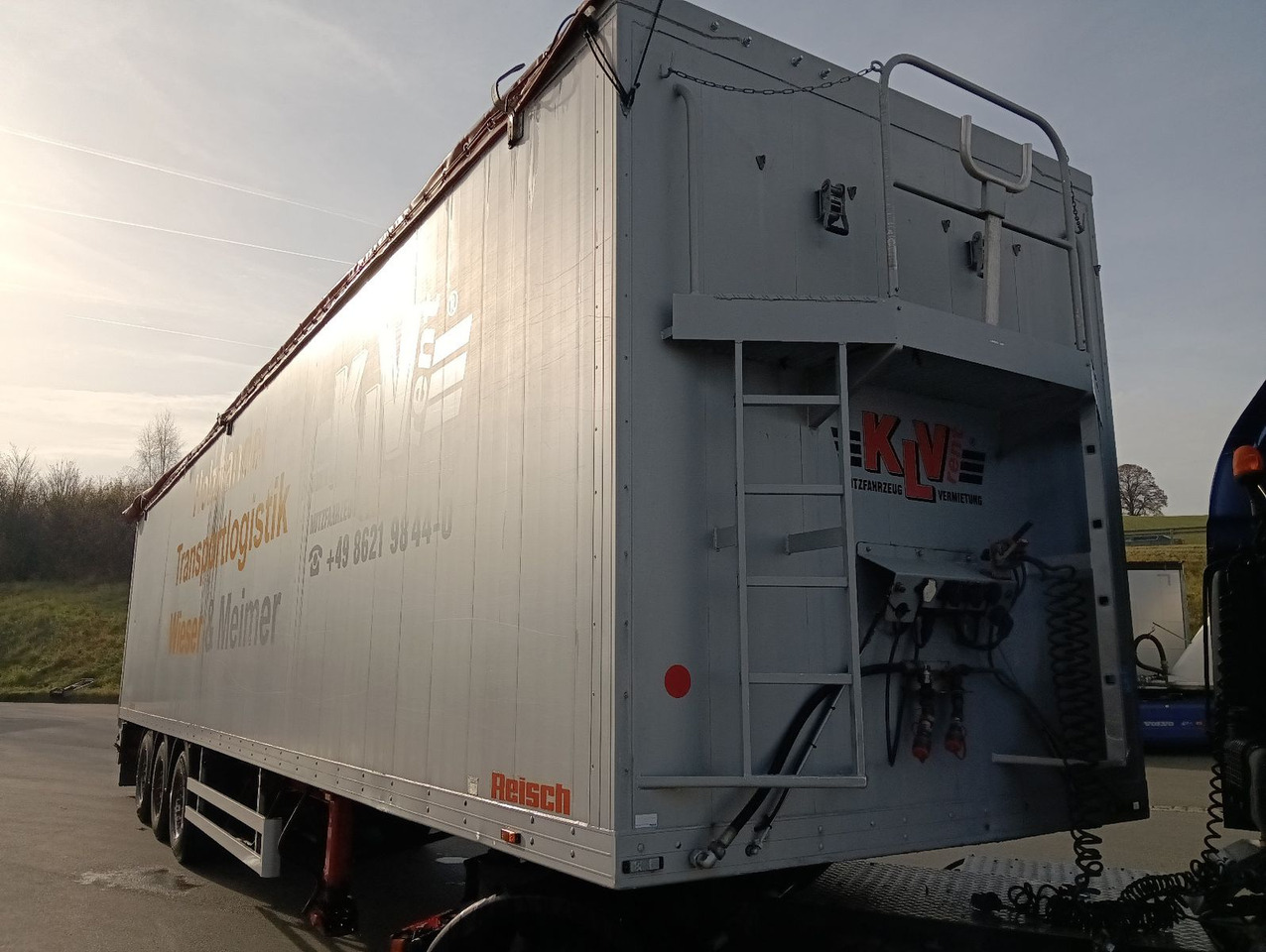 Reisch RSBS35/24LK 92m3WalkingFloor SAF Disc Boden Top - Semirremolque piso movil: foto 1 Reisch RSBS35/24LK 92m3WalkingFloor SAF Disc Boden Top - Semirremolque piso movil: foto 1