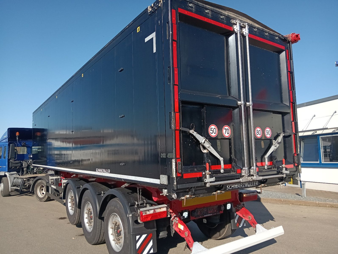 Schwarzmüller K-Serie ALU 54m3 Getreide Nur 69.340km 6250kg - Semirremolque volquete: foto 2 Schwarzmüller K-Serie ALU 54m3 Getreide Nur 69.340km 6250kg - Semirremolque volquete: foto 2
