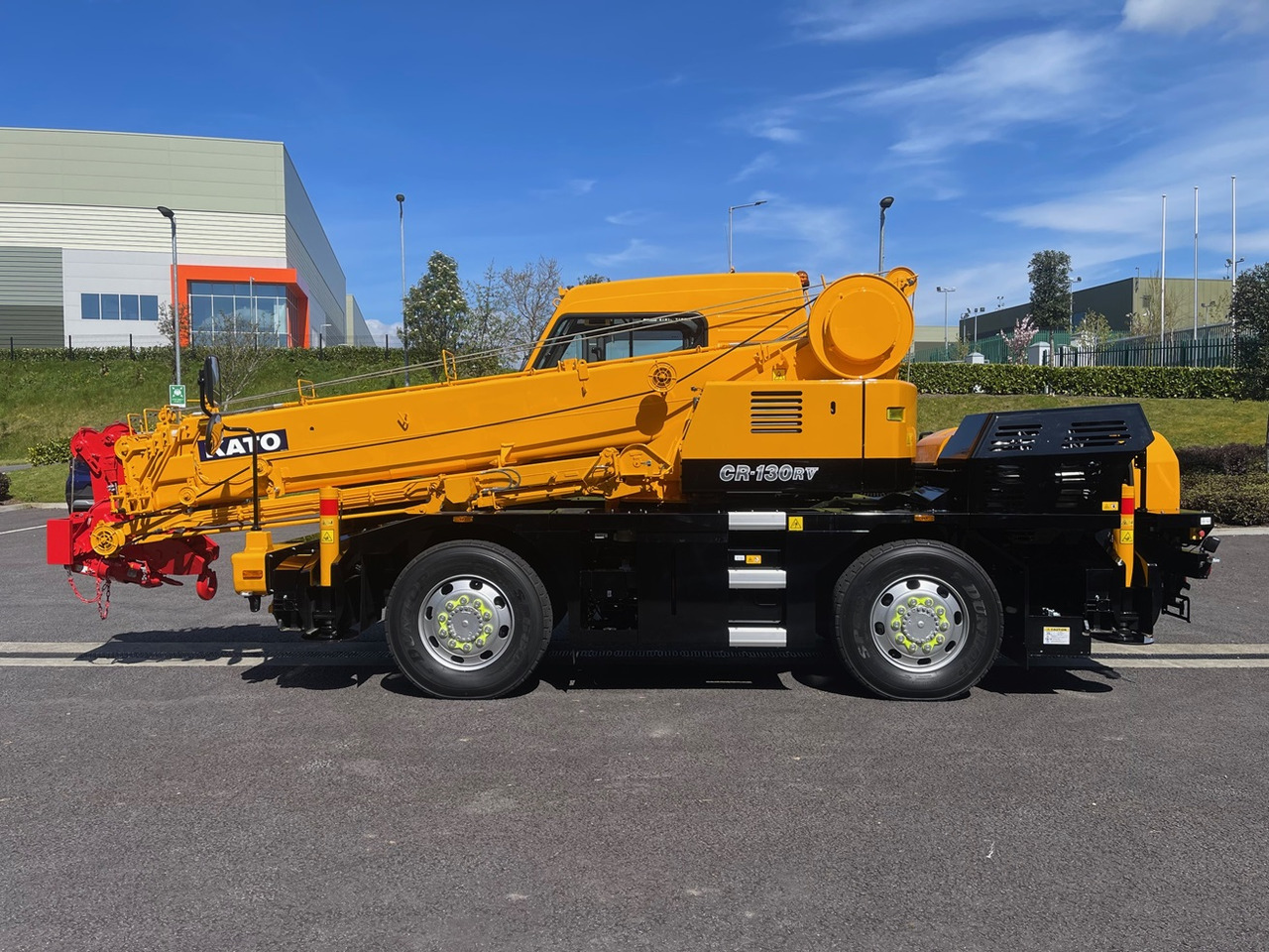 KATO CR-130Rv - 13 Ton Crane - Joystick Control & Stage V Engine - Autogrúa: foto 2 KATO CR-130Rv - 13 Ton Crane - Joystick Control & Stage V Engine - Autogrúa: foto 2