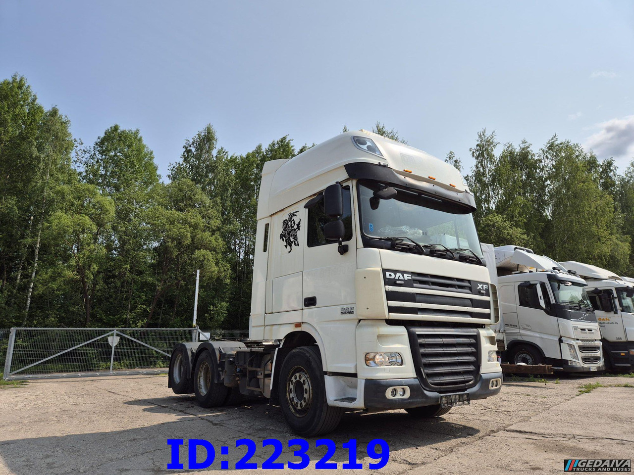 DAF XF 105.460 6X2 (10 tyre) Retarder Euro5 - Cabeza tractora: foto 1 DAF XF 105.460 6X2 (10 tyre) Retarder Euro5 - Cabeza tractora: foto 1