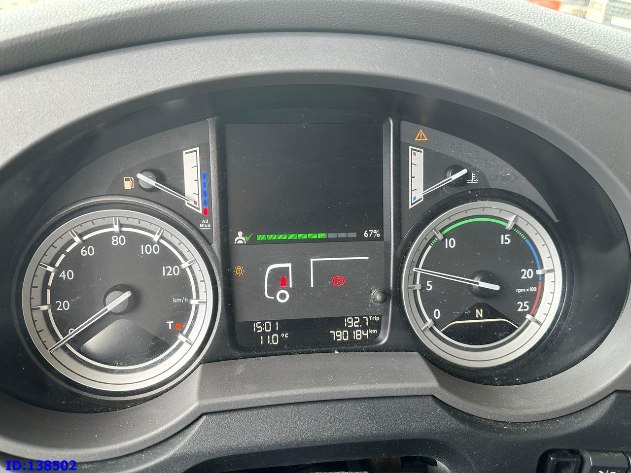 Cabeza tractora DAF XF106 460 6X2 Retarder: foto 14 Cabeza tractora DAF XF106 460 6X2 Retarder: foto 14