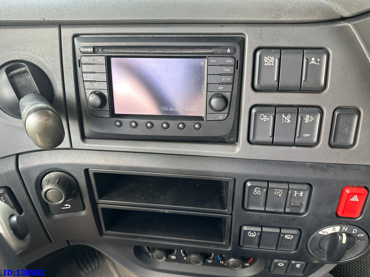 Cabeza tractora DAF XF106 460 6X2 Retarder: foto 16 Cabeza tractora DAF XF106 460 6X2 Retarder: foto 16