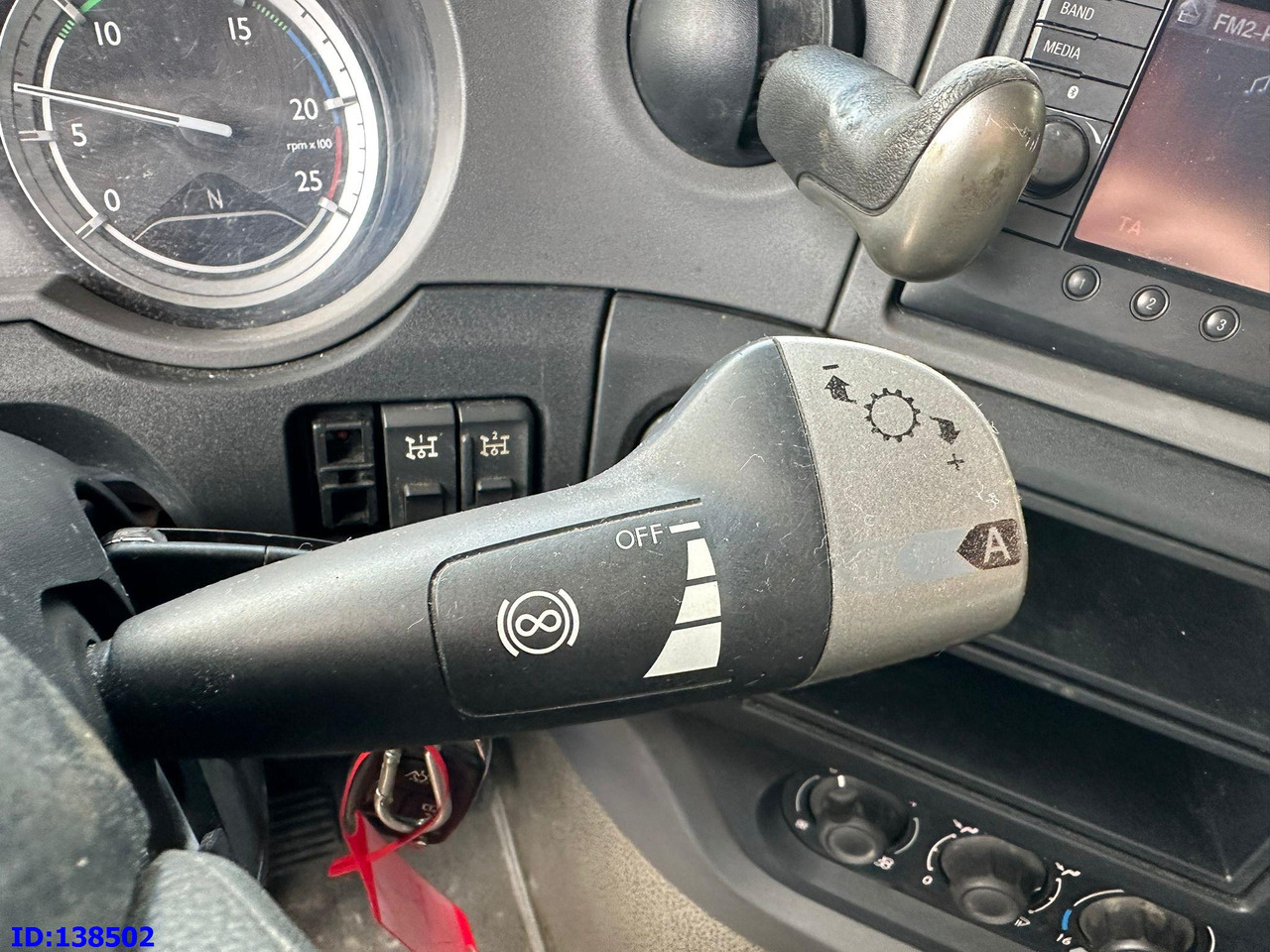 Cabeza tractora DAF XF106 460 6X2 Retarder: foto 15 Cabeza tractora DAF XF106 460 6X2 Retarder: foto 15