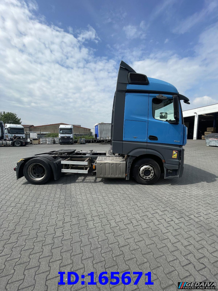 MERCEDES-BENZ Actros 1842 - Mega - Euro6 - Cabeza tractora: foto 4 MERCEDES-BENZ Actros 1842 - Mega - Euro6 - Cabeza tractora: foto 4