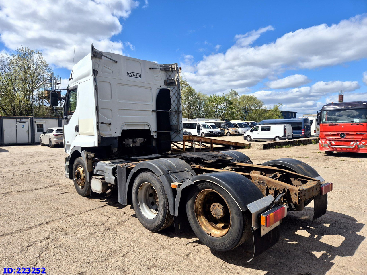 Cabeza tractora RENAULT Premium 420 6x2 Manual: foto 7