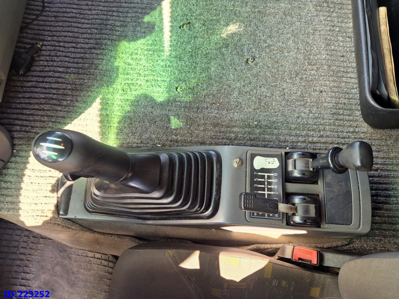Cabeza tractora RENAULT Premium 420 6x2 Manual: foto 17