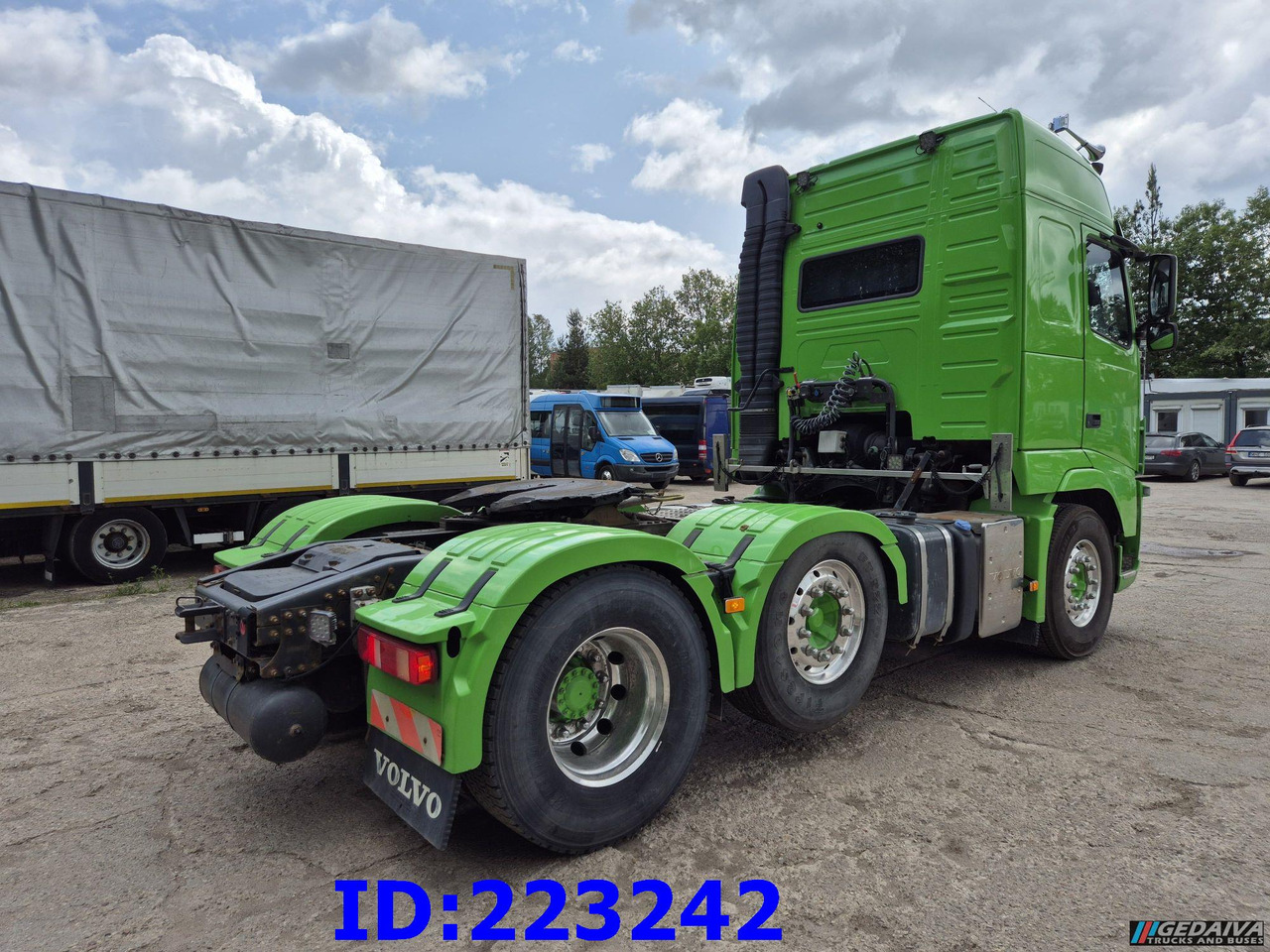 Cabeza tractora VOLVO FH13 6x2 -  538t km ONLY - Manual Hydraulics Euro5: foto 6