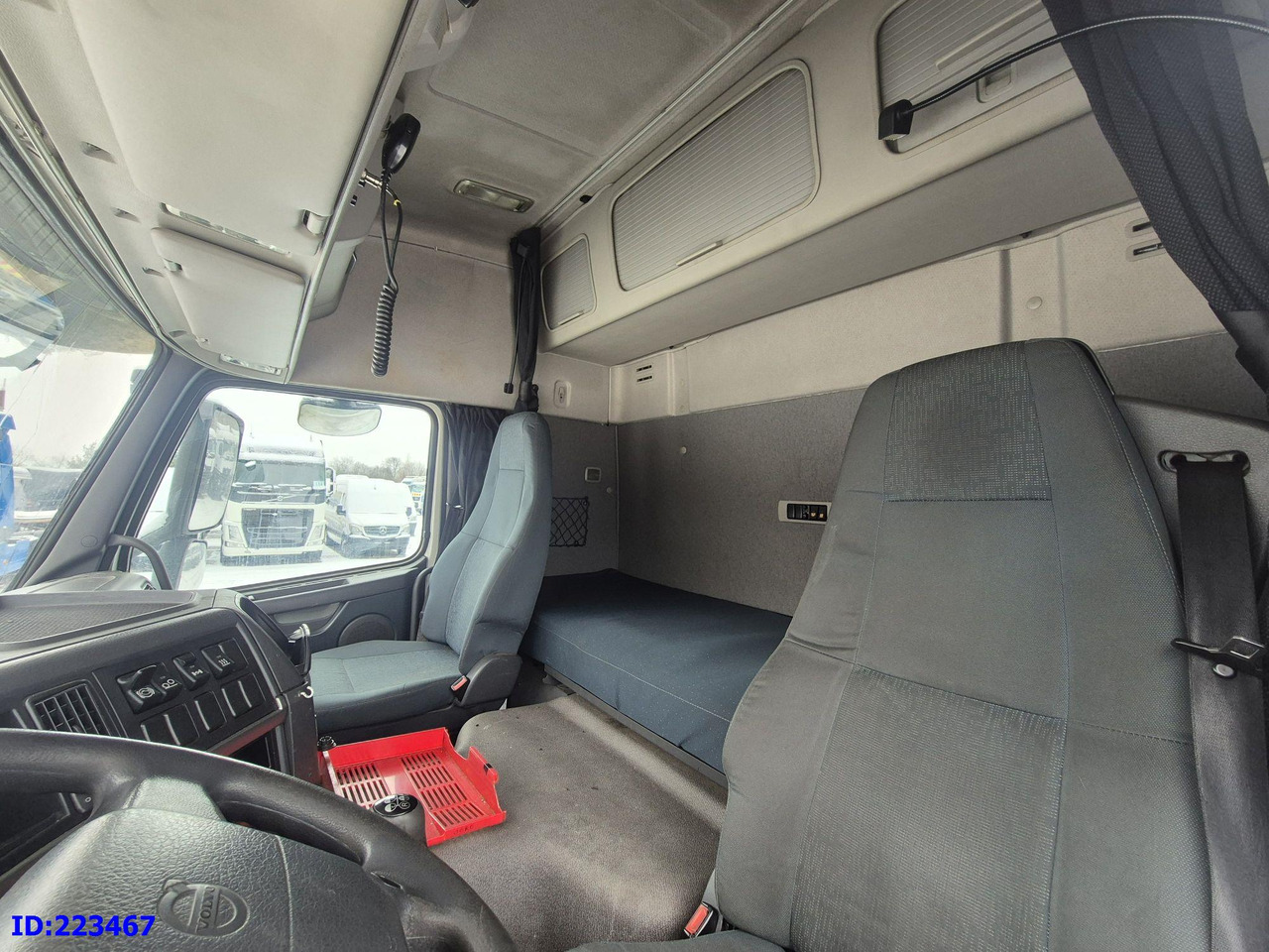 Cabeza tractora VOLVO FM11 410HP 6x2 Hydraulic Manual: foto 11 Cabeza tractora VOLVO FM11 410HP 6x2 Hydraulic Manual: foto 11