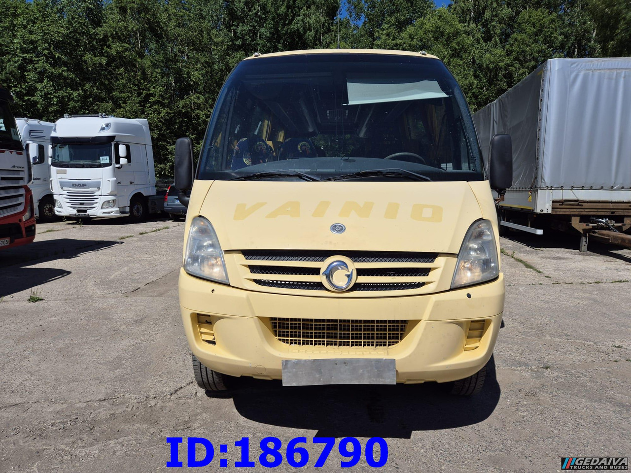 IVECO Wing Daily Tourys 25-seater - Autocar: foto 2 IVECO Wing Daily Tourys 25-seater - Autocar: foto 2