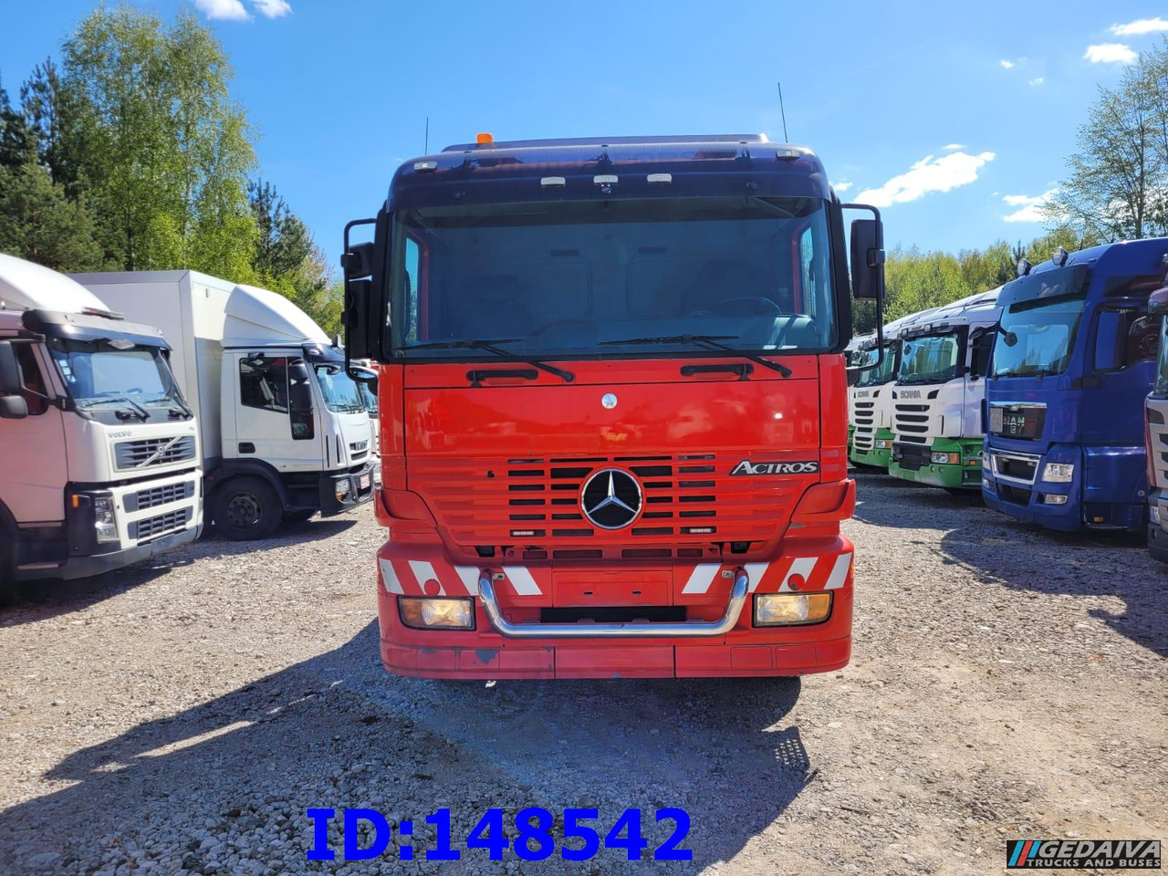 MERCEDES-BENZ Actros 1831 4x2 - Grua de remolque autos: foto 4 MERCEDES-BENZ Actros 1831 4x2 - Grua de remolque autos: foto 4