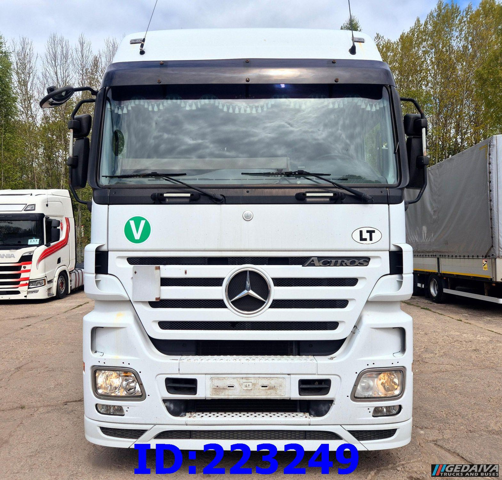 MERCEDES-BENZ Actros 2541 6x2 Retarder Euro5 - Camión lona: foto 2 MERCEDES-BENZ Actros 2541 6x2 Retarder Euro5 - Camión lona: foto 2