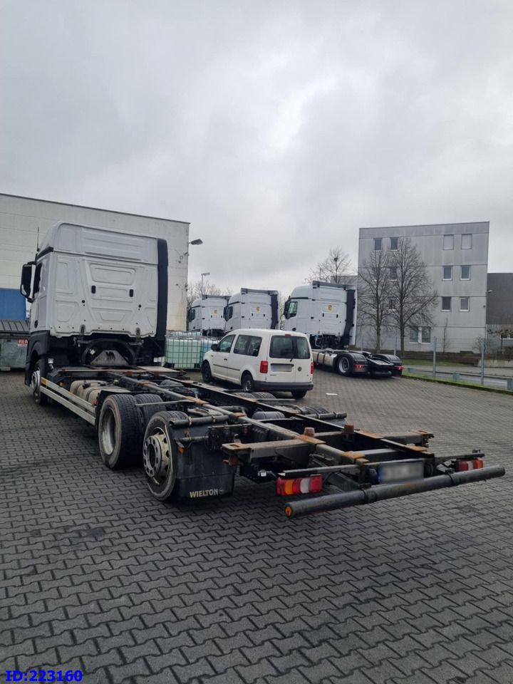 MERCEDES-BENZ Actros 2542 BDF Euro6 - Camión chasis: foto 5 MERCEDES-BENZ Actros 2542 BDF Euro6 - Camión chasis: foto 5