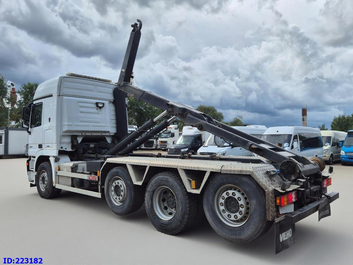 MERCEDES-BENZ Actros 2551 8x2 V8 Retarder - Camión multibasculante: foto 5 MERCEDES-BENZ Actros 2551 8x2 V8 Retarder - Camión multibasculante: foto 5