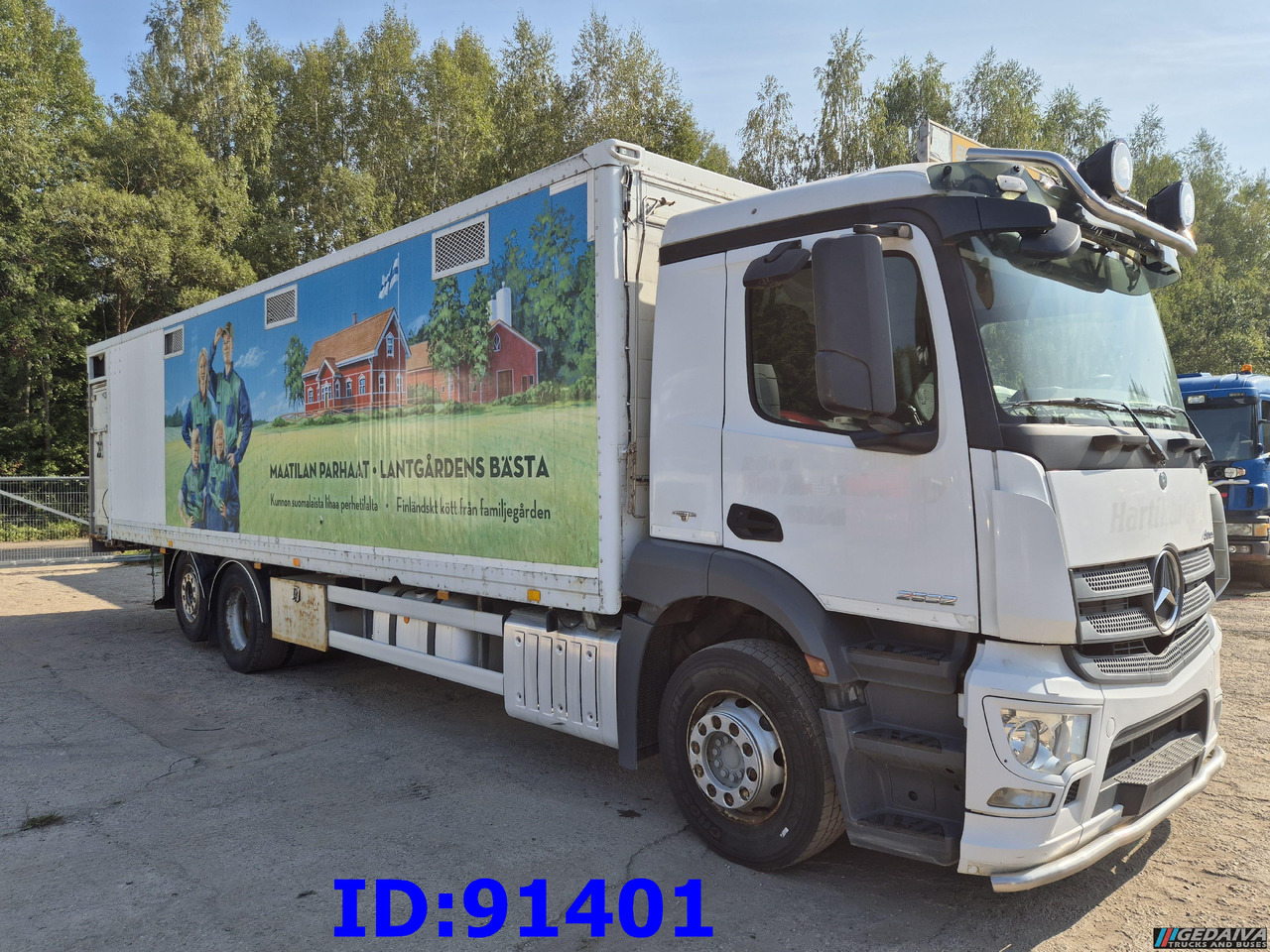 MERCEDES-BENZ Antos 2532 - 6x2 - Euro 6 - Animal transport - Camión transporte de ganado: foto 4 MERCEDES-BENZ Antos 2532 - 6x2 - Euro 6 - Animal transport - Camión transporte de ganado: foto 4