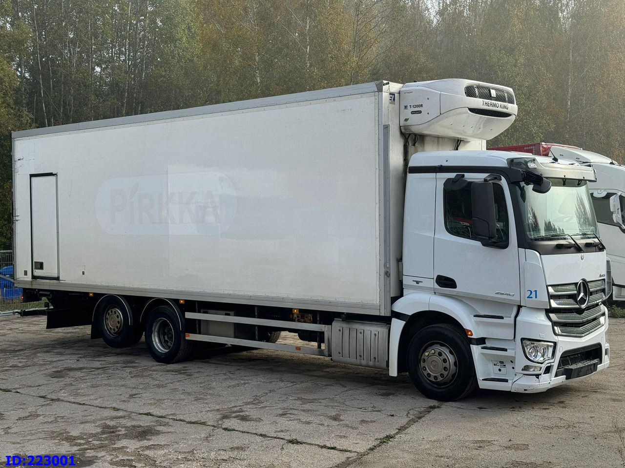 MERCEDES-BENZ Antos 2540 6x2 Euro6 - Camión frigorífico: foto 2 MERCEDES-BENZ Antos 2540 6x2 Euro6 - Camión frigorífico: foto 2