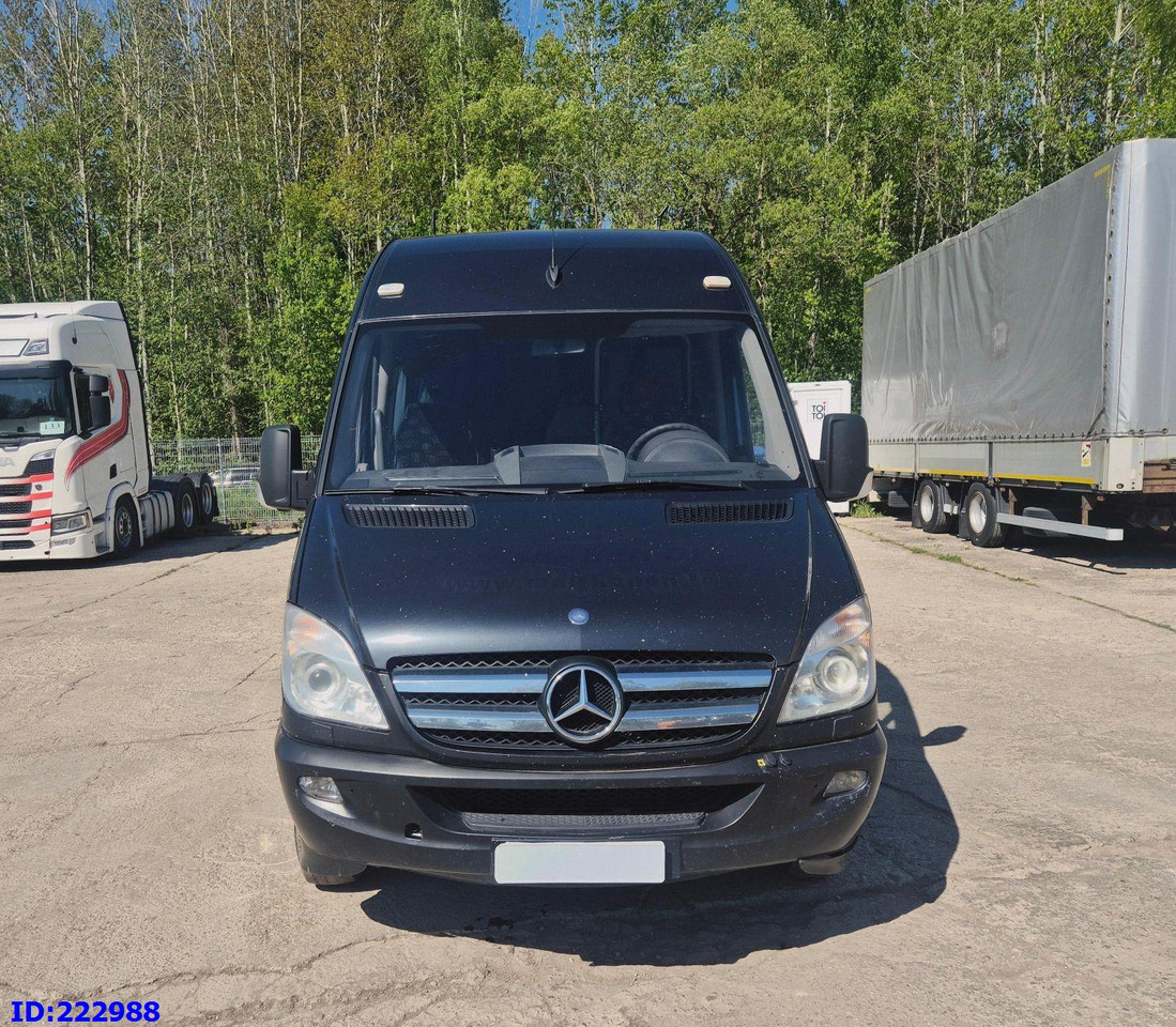 MERCEDES-BENZ Sprinter 519 VIP - 17 Seater - Autocar: foto 2 MERCEDES-BENZ Sprinter 519 VIP - 17 Seater - Autocar: foto 2