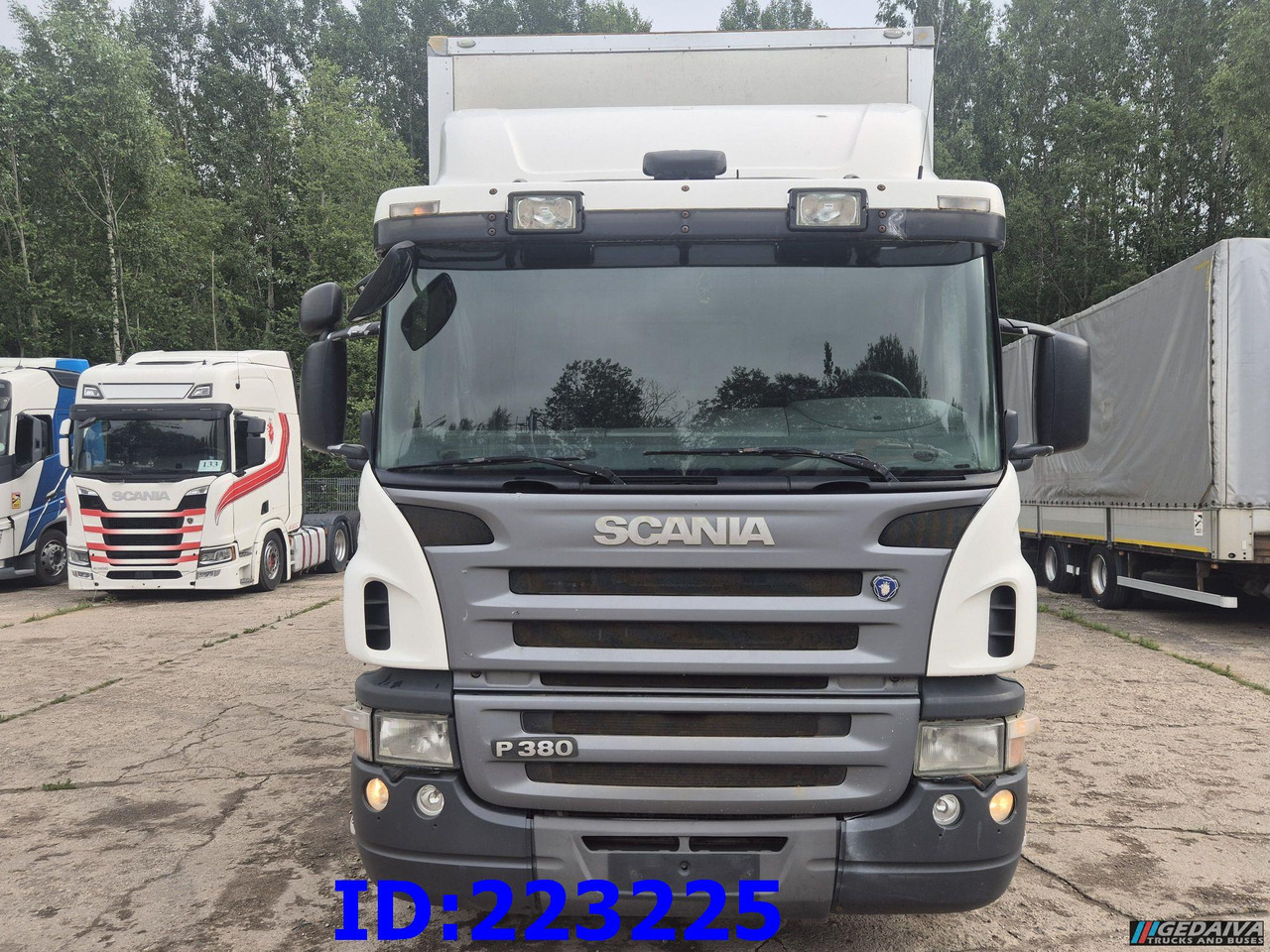 SCANIA P380 6x2 Open side box - Camión caja cerrada: foto 2 SCANIA P380 6x2 Open side box - Camión caja cerrada: foto 2