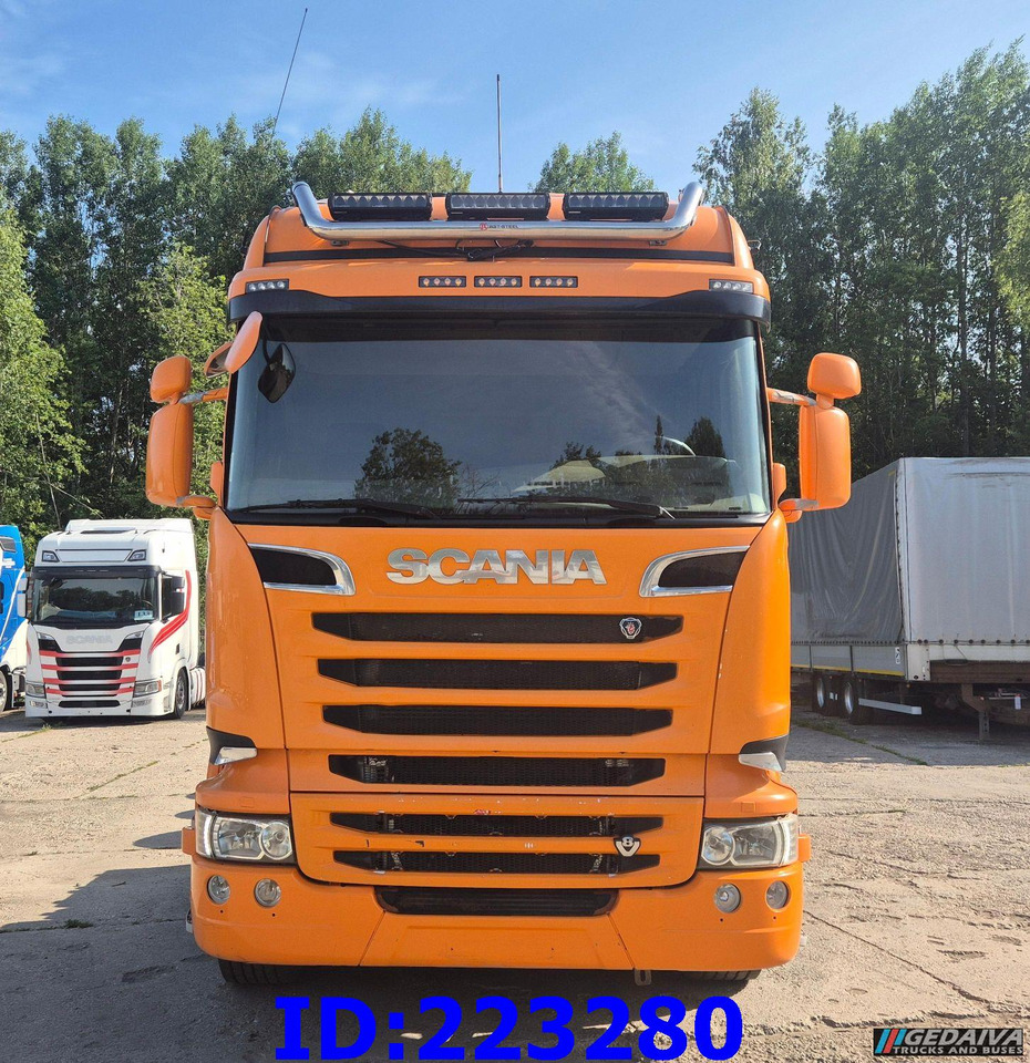 SCANIA R580 V8 8X4 Retarder (Steering axle) - Camión chasis: foto 2 SCANIA R580 V8 8X4 Retarder (Steering axle) - Camión chasis: foto 2