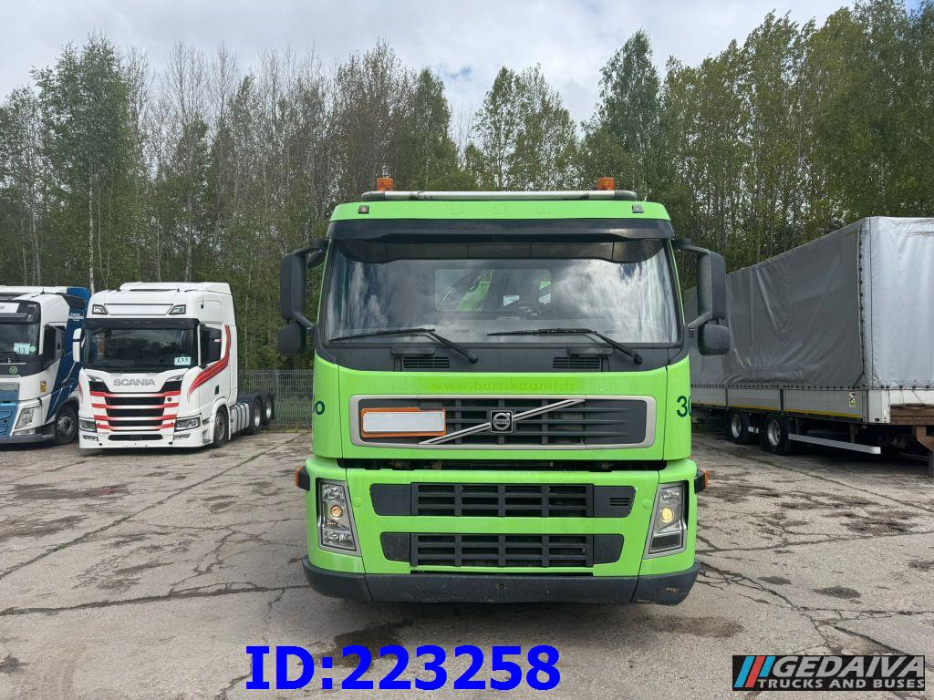 VOLVO 300HP 6x2 + HIAB 144B -3 CL - Camión caja abierta: foto 2 VOLVO 300HP 6x2 + HIAB 144B -3 CL - Camión caja abierta: foto 2