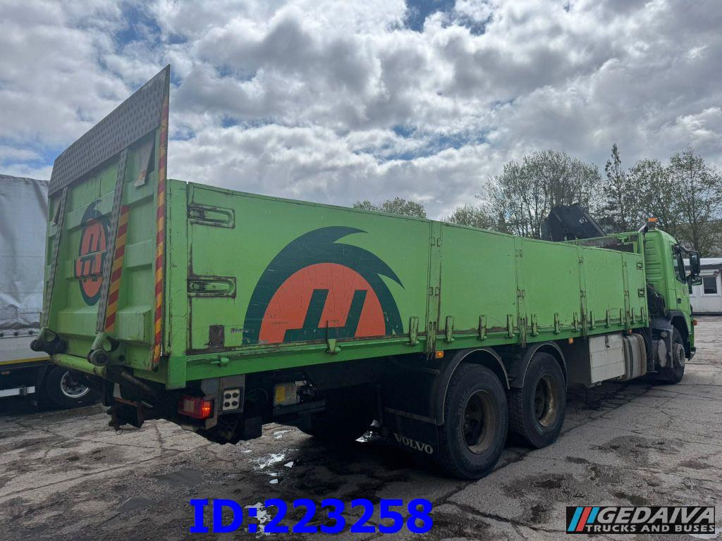 Camión caja abierta VOLVO 300HP 6x2 + HIAB 144B -3 CL: foto 6