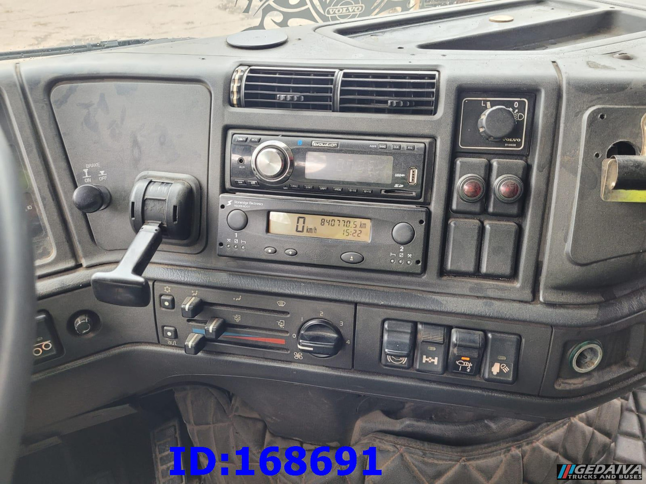 Camión multibasculante VOLVO FH12 380HP 6x2 10tyre Hook Tipper: foto 17
