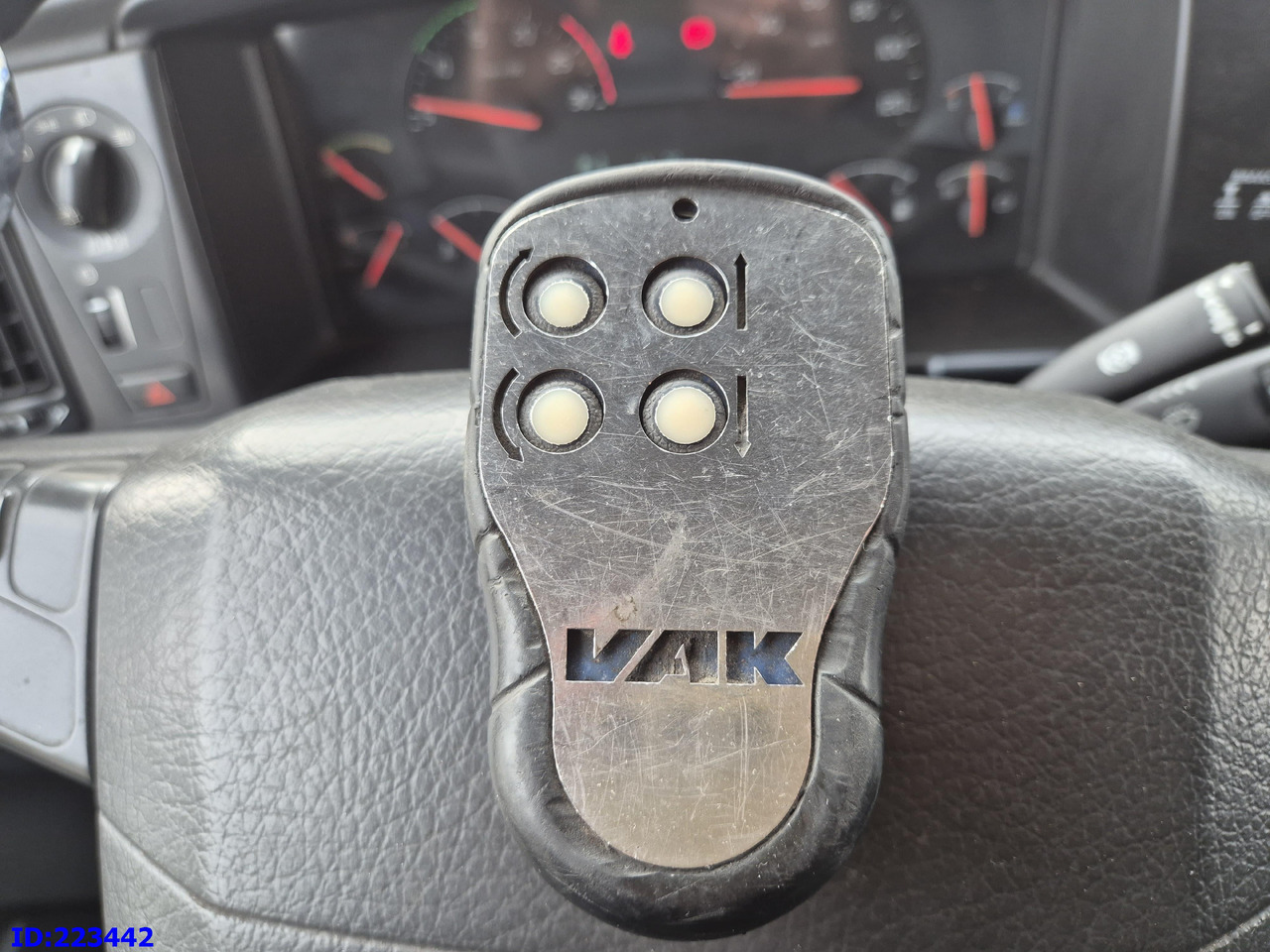 Camión caja cerrada VOLVO FH13 480HP 6X2: foto 20 Camión caja cerrada VOLVO FH13 480HP 6X2: foto 20